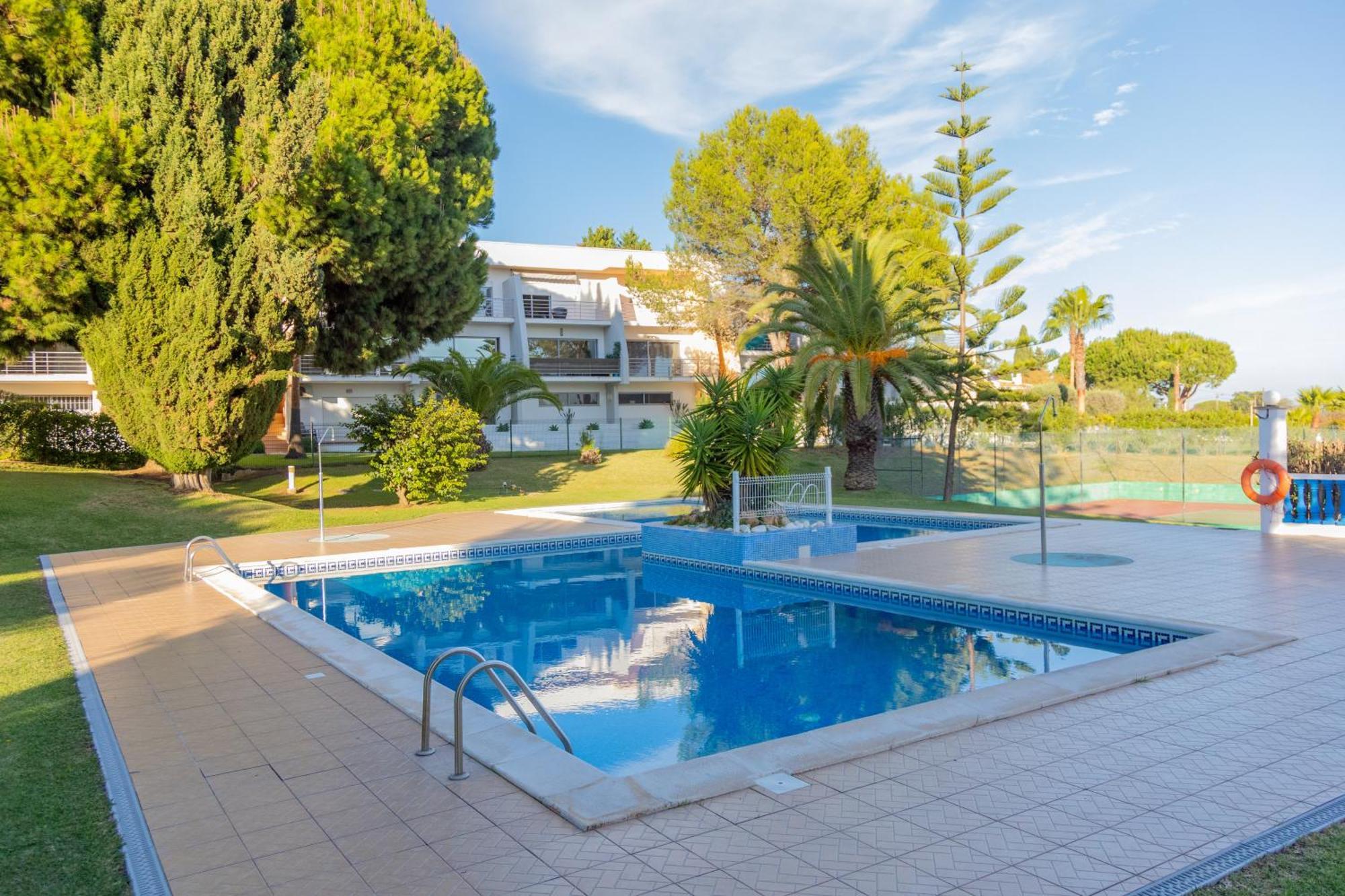 Casa Oliveira - Algarve Apartment Porches  Ngoại thất bức ảnh